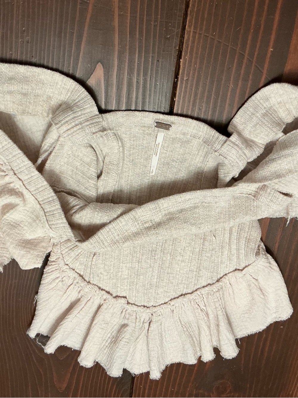 Free People off the shoulder Top - Picture 9 of 12